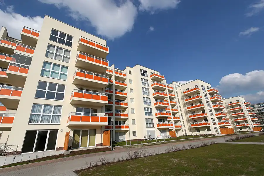 096 | 1900 | 2008-03-28 | © carsten riede fotografie