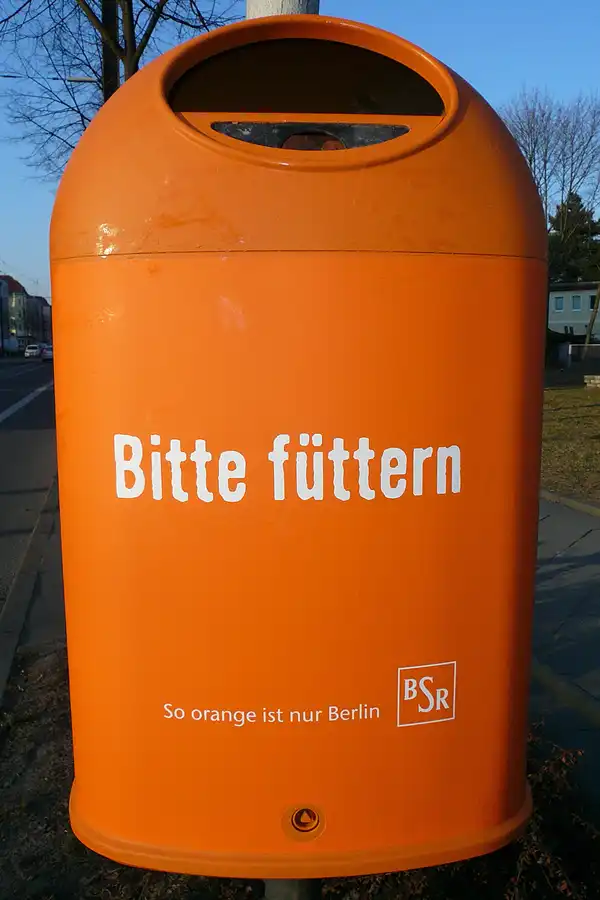 030 | 1900 | bsr – berliner stadtreinigung | bitte füttern | © carsten riede fotografie