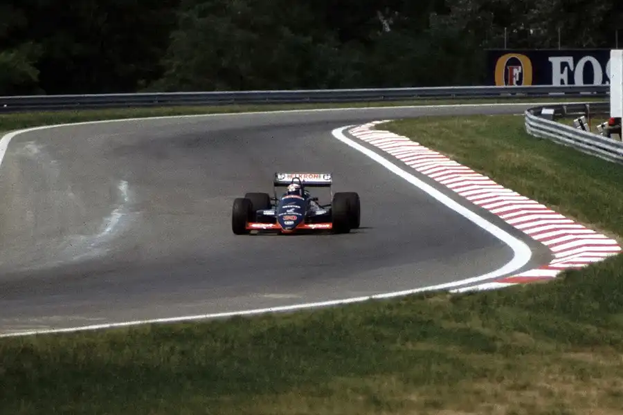 020 | 1987 | Budapest | Lola-Ford Cosworth LC87 | Philippe Alliot | © carsten riede fotografie