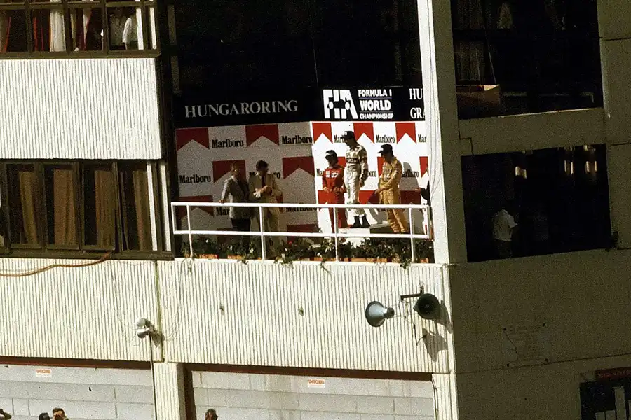 047 | 1987 | Budapest | Alain Prost + Nelson Piquet + Ayrton Senna | © carsten riede fotografie