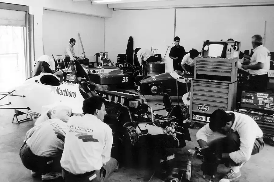 026 | 1988 | Budapest | Euro Brun-Ford Cosworth ER188 | © carsten riede fotografie