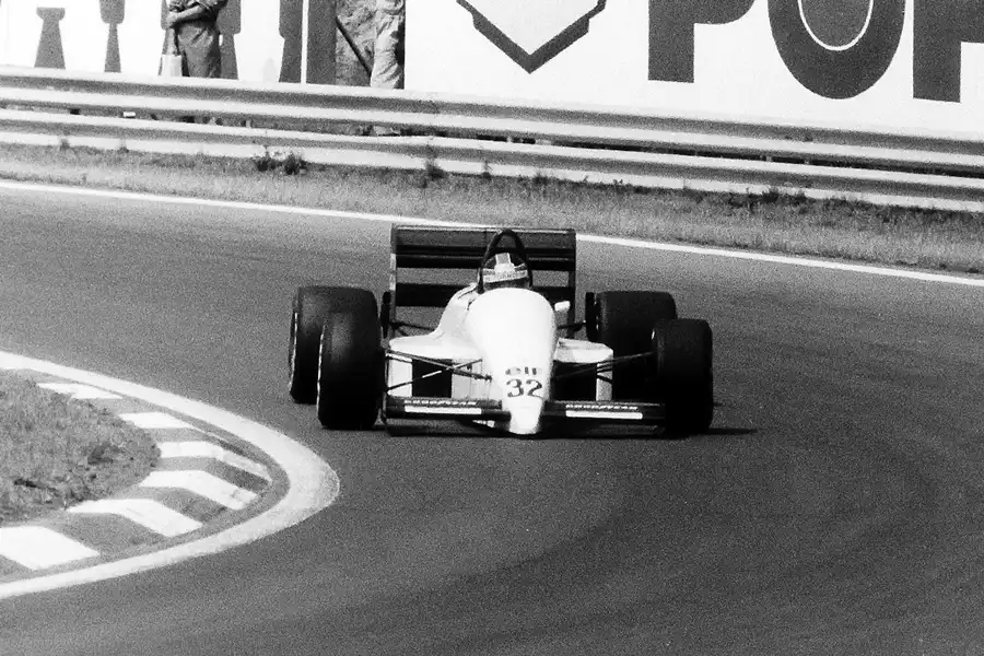 030 | 1988 | Budapest | Euro Brun-Ford Cosworth ER188 | Oscar Larrauri | © carsten riede fotografie