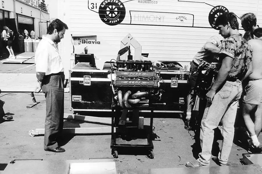 068 | 1988 | Budapest | March-Judd 881 | © carsten riede fotografie