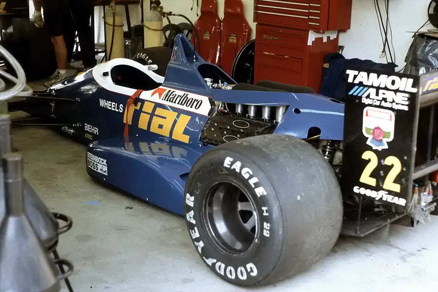 089 | 1988 | Budapest | Rial-Ford Cosworth ARC1 | © carsten riede fotografie