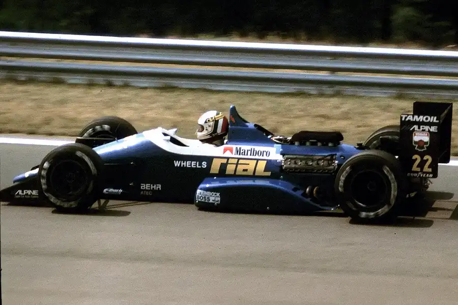 090 | 1988 | Budapest | Rial-Ford Cosworth ARC1 | Andrea De Cesaris | © carsten riede fotografie