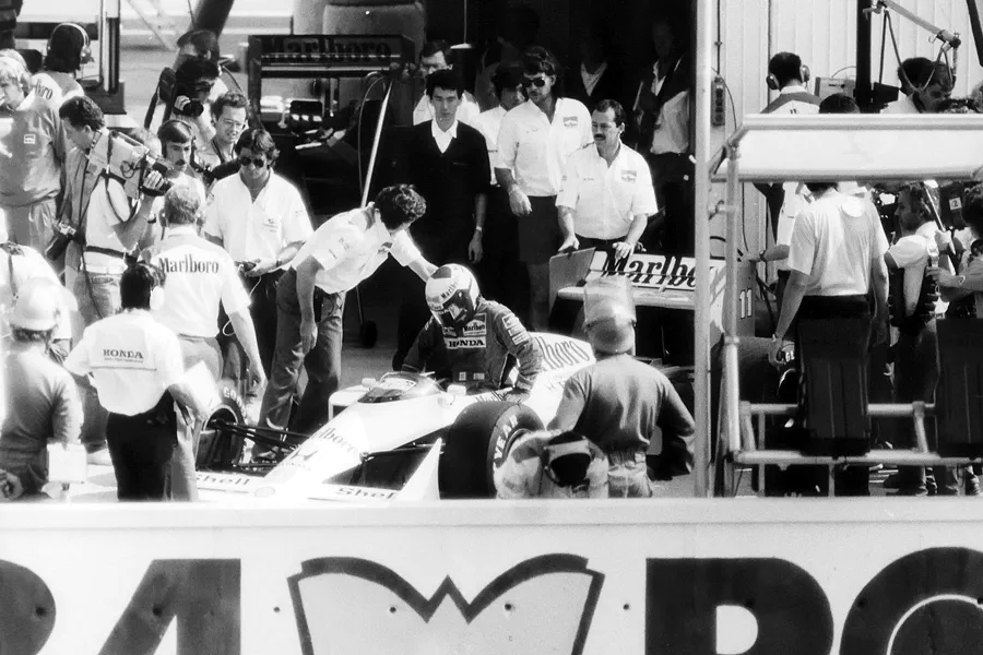 078 | 1988 | Budapest | McLaren-Honda MP4/4 | Alain Prost | © carsten riede fotografie