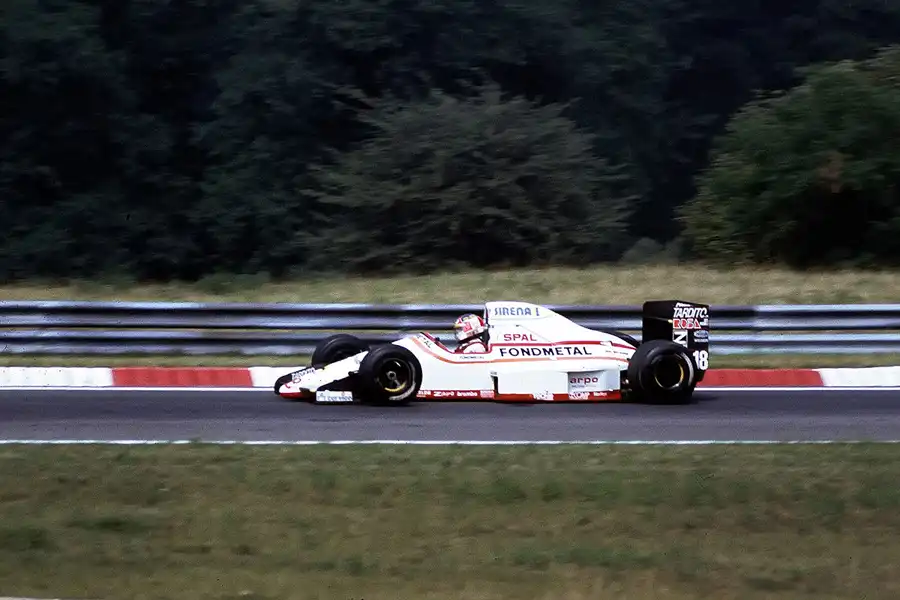 050 | 1989 | Budapest | Osella-Ford Cosworth FA1M | Piercarlo Ghinzani | © carsten riede fotografie