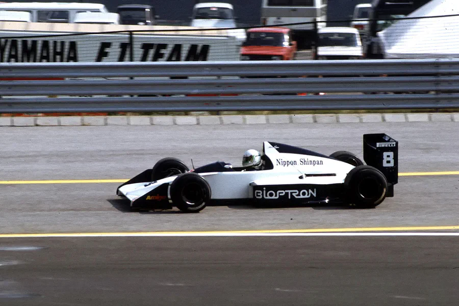 027 | 1989 | Budapest | Brabham-Judd BT58 | Stefano Modena | © carsten riede fotografie
