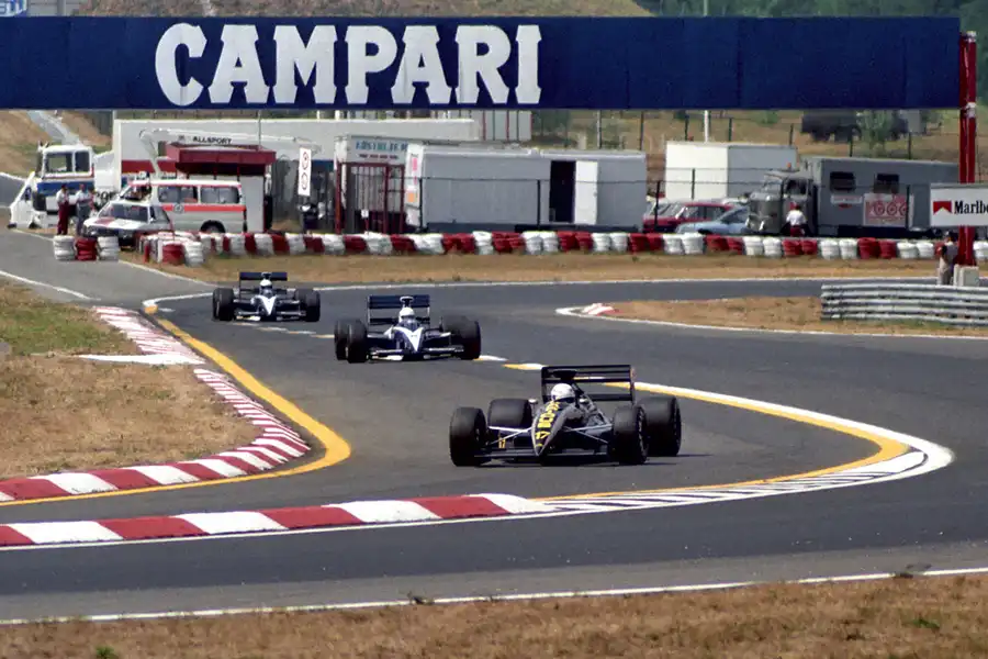 017 | 1990 | Budapest | AGS-Ford Cosworth JH25 | Gabriele Tarquini | © carsten riede fotografie