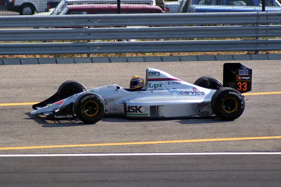 036 | 1990 | Budapest | Euro Brun-Judd ER189B | Roberto Moreno | © carsten riede fotografie
