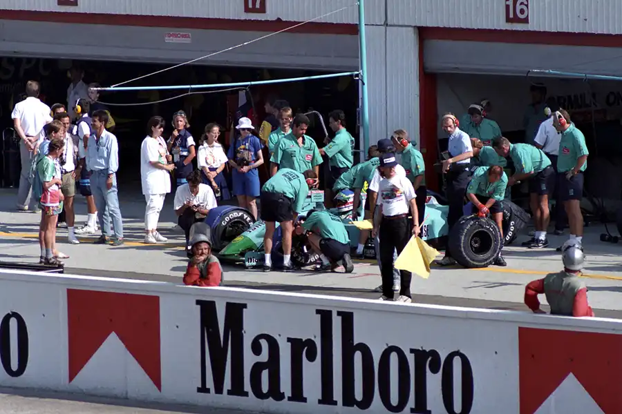 042 | 1990 | Budapest | Leyton House-Judd CG901 | Ivan Capelli | © carsten riede fotografie