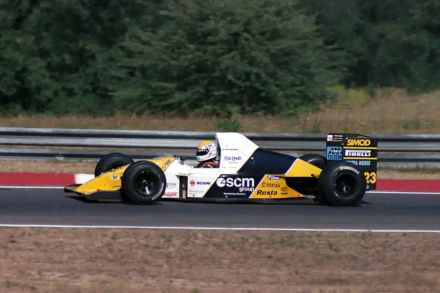 064 | 1990 | Budapest | Minardi-Ford Cosworth M190 | Pierluigi Martini | © carsten riede fotografie