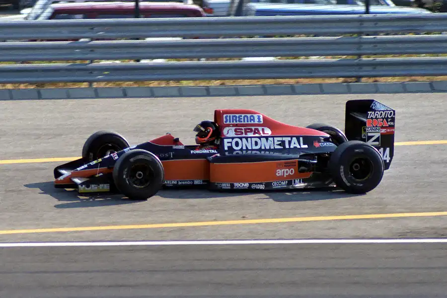 068 | 1990 | Budapest | Osella-Ford Cosworth FA1ME | Olivier Grouillard | © carsten riede fotografie