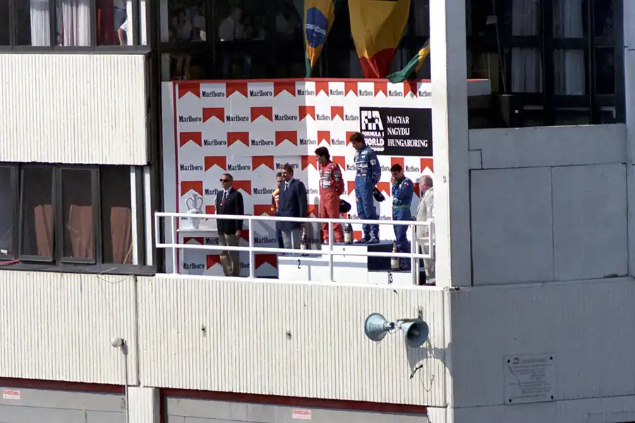 075 | 1990 | Budapest | Ayrton Senna + Thierry Boutsen + Nelson Piquet | © carsten riede fotografie