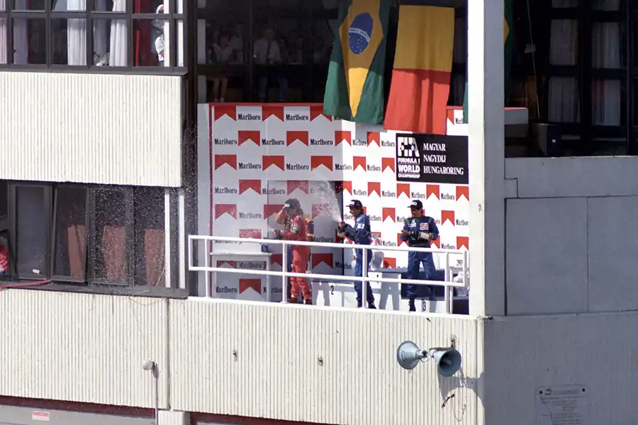 077 | 1990 | Budapest | Ayrton Senna + Thierry Boutsen + Nelson Piquet | © carsten riede fotografie