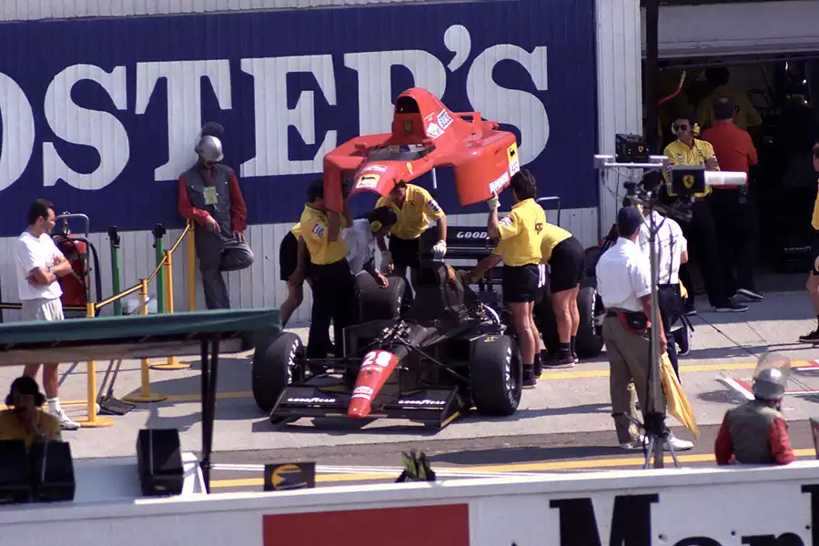 027 | 1991 | Budapest | Ferrari 643 | © carsten riede fotografie
