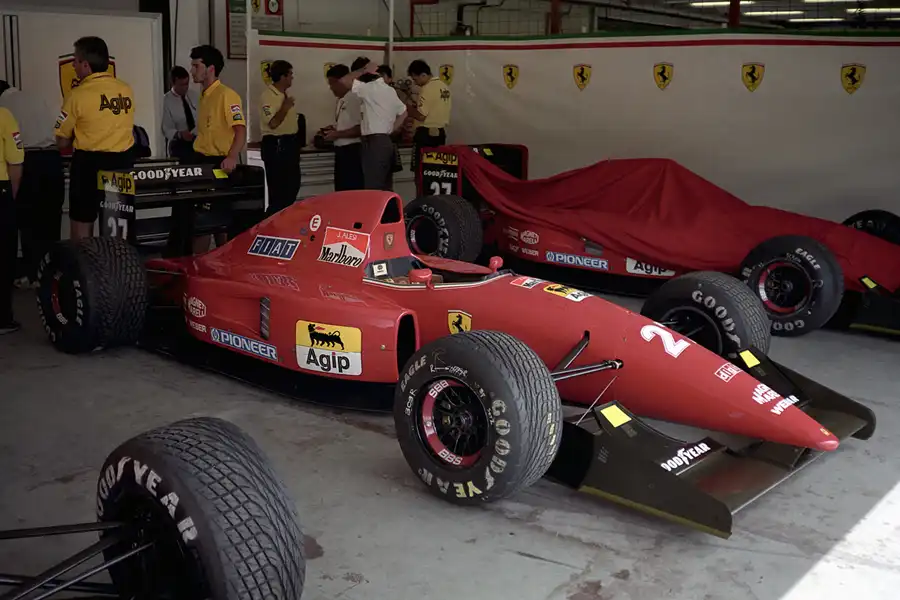 041 | 1992 | Budapest | Ferrari F92A | © carsten riede fotografie