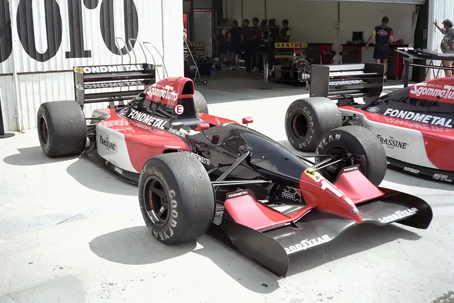 049 | 1992 | Budapest | Fondmetal-Ford Cosworth GR02 | © carsten riede fotografie