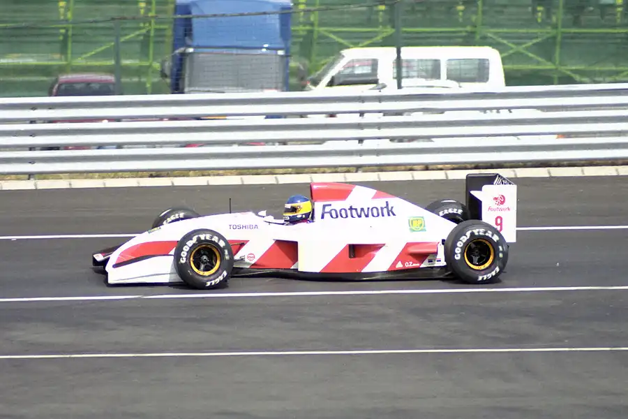 055 | 1992 | Budapest | Footwork-Mugen Honda FA13 | Michele Alboreto | © carsten riede fotografie