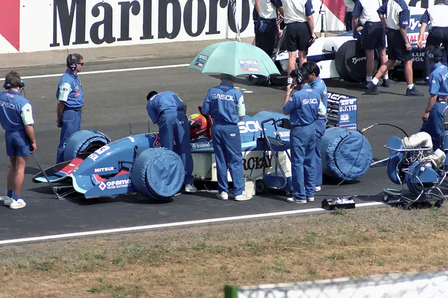 059 | 1992 | Budapest | Jordan-Yamaha 192 | Mauricio Gugelmin | © carsten riede fotografie