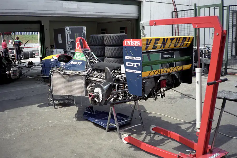 100 | 1992 | Budapest | Venturi-Lamborghini LC92 | © carsten riede fotografie