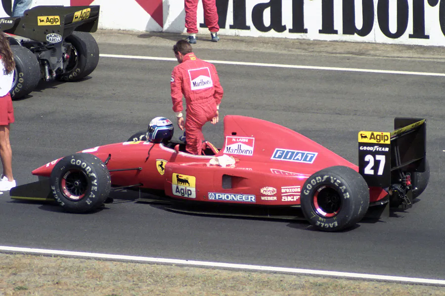 025 | 1992 | Budapest | Ferrari 500th Grand Prix Parade | Ferrari F92A | Nicola Larini | © carsten riede fotografie