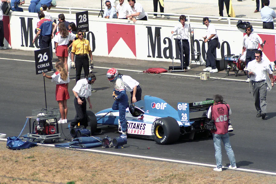 067 | 1992 | Budapest | Ligier-Renault JS37 | Eric Comas | © carsten riede fotografie