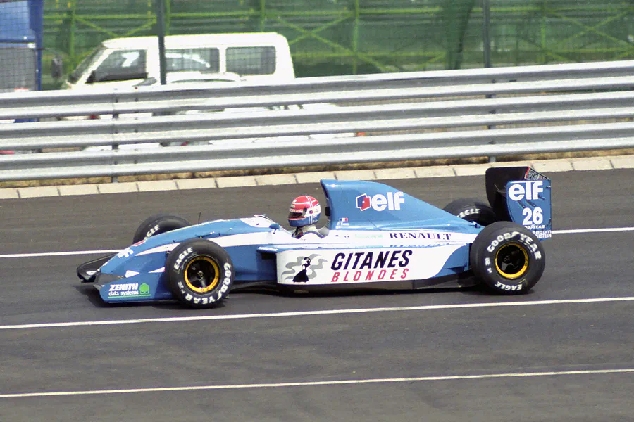 068 | 1992 | Budapest | Ligier-Renault JS37 | Eric Comas | © carsten riede fotografie