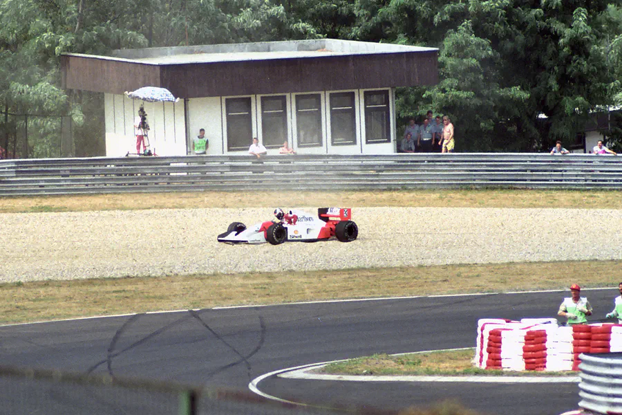 083 | 1992 | Budapest | McLaren-Honda MP4/7 | Gerhard Berger | © carsten riede fotografie
