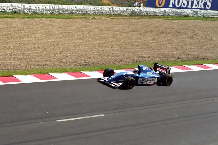 037 | 1993 | Spa-Francorchamps | Ligier-Renault JS39 | Martin Brundle | © carsten riede fotografie