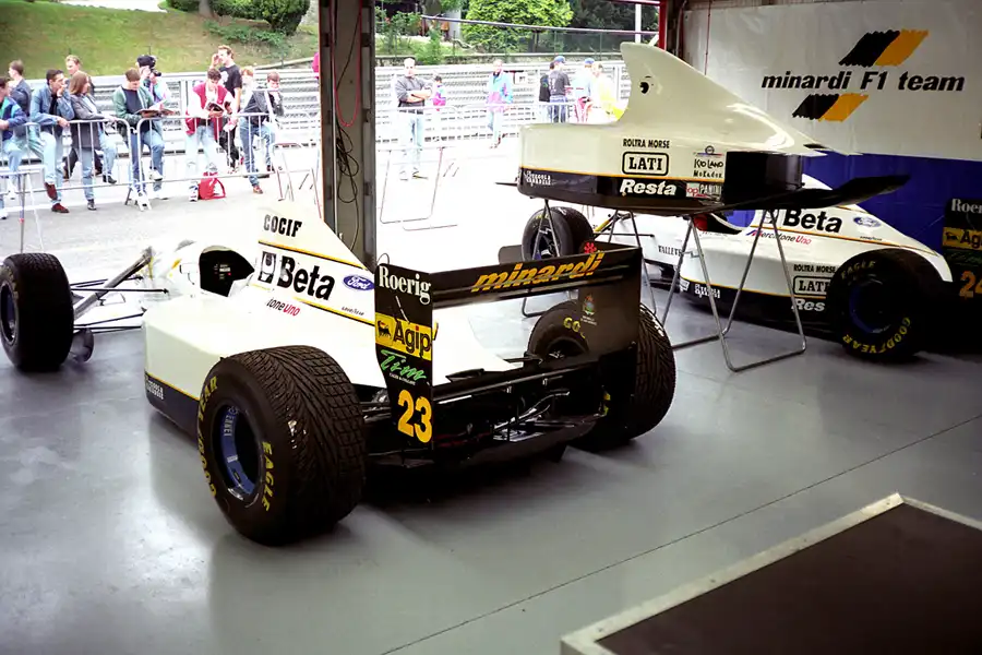 055 | 1993 | Spa-Francorchamps | Minardi-Ford Cosworth M193 | © carsten riede fotografie