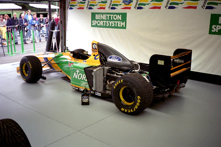001 | 1993 | Spa-Francorchamps | Benetton-Ford Cosworth B193B | © carsten riede fotografie