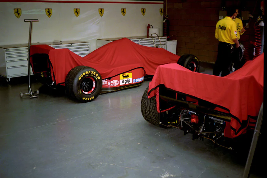 006 | 1993 | Spa-Francorchamps | Ferrari F93A | © carsten riede fotografie