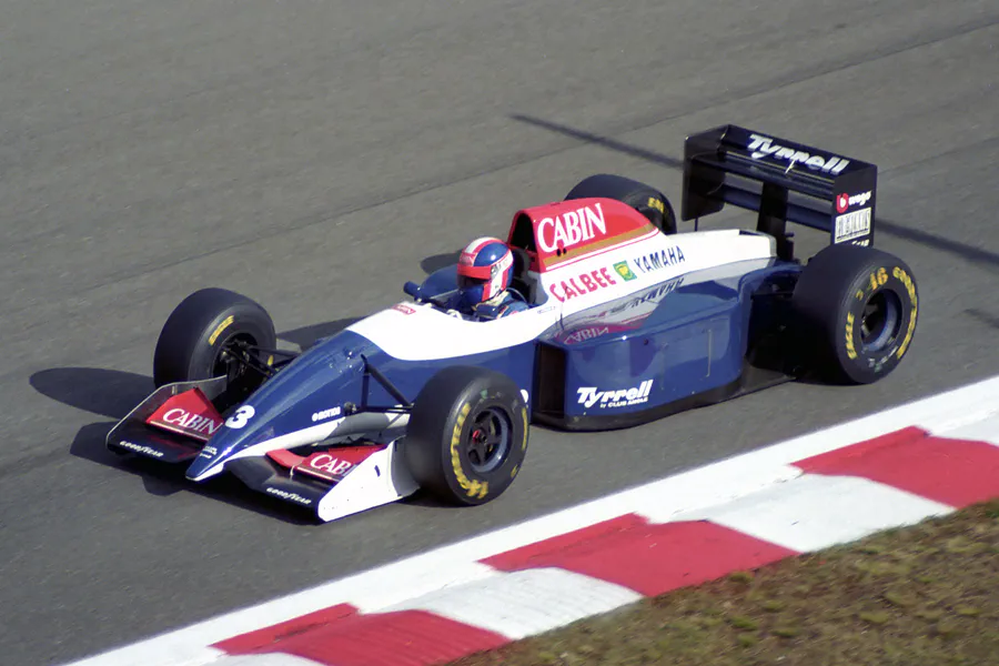 072 | 1993 | Spa-Francorchamps | Tyrrell-Yamaha 021 | Ukyo Katayama | © carsten riede fotografie