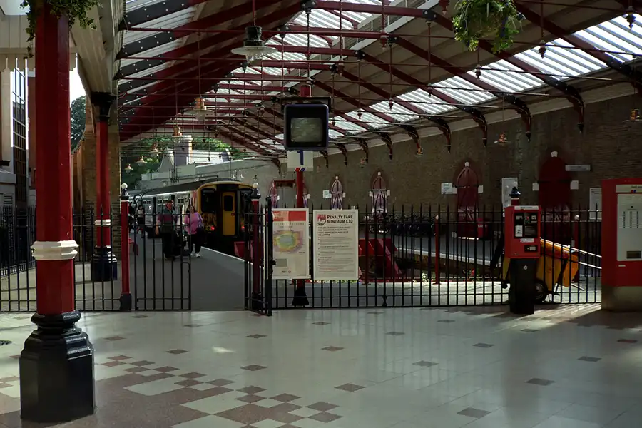 005 | 1994 | Windsor | © carsten riede fotografie