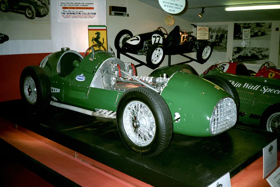 025 | 1994 | Donington | The Donington Collection | Ferrari 375 (1950-1951) | © carsten riede fotografie