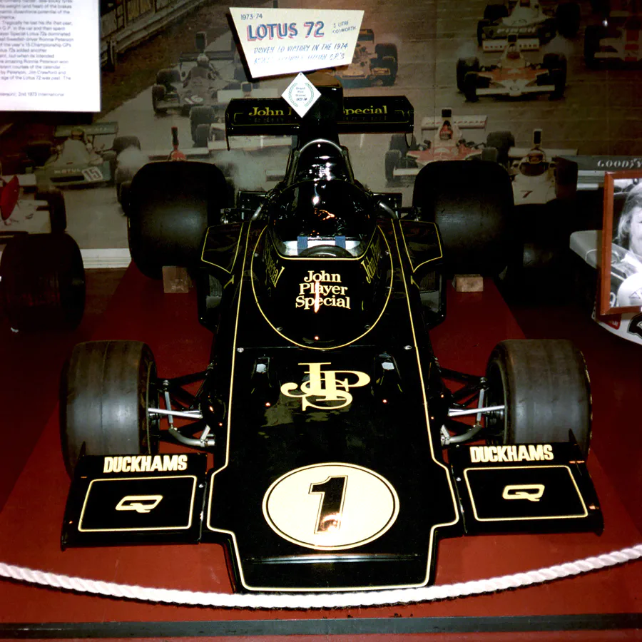 031 | 1994 | Donington | The Donington Collection | Lotus-Ford Cosworth 72E (1973-1975) | © carsten riede fotografie