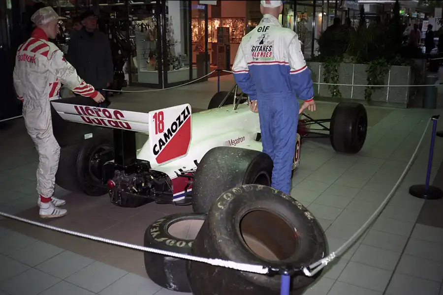 002 | 1995 | Berlin | Arrows-Megatron A10B | © carsten riede fotografie