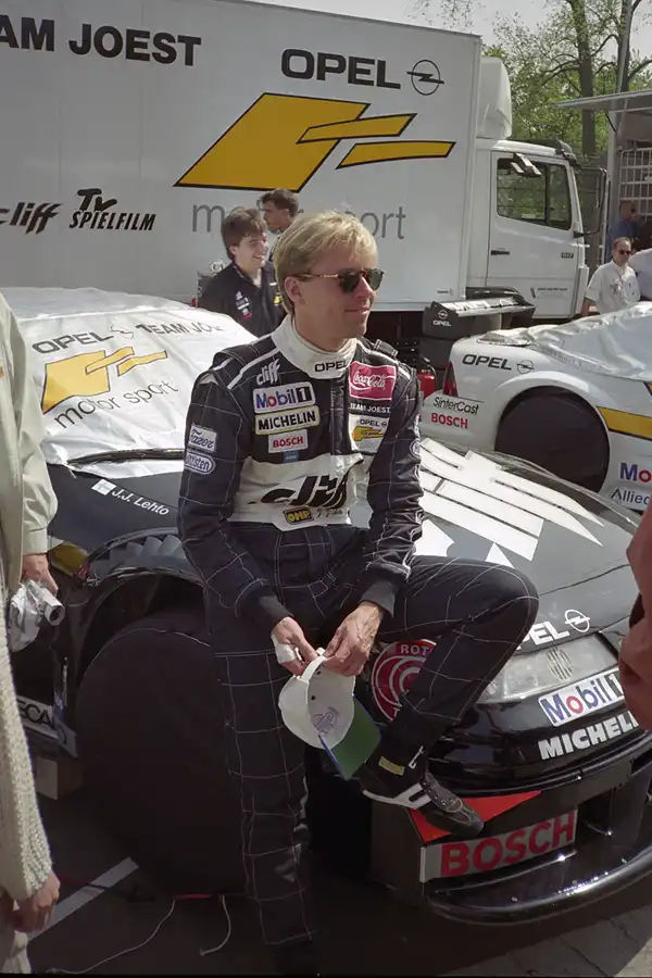007 | 1995 | Berlin | DTM – Avus | J. J. Lehto | © carsten riede fotografie