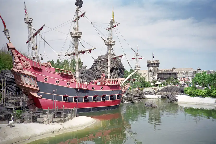 030 | 1995 | Paris | Euro-Disneyland | © carsten riede fotografie