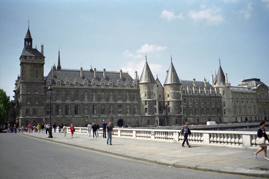 024 | 1995 | Paris | Palais de Justice | © carsten riede fotografie