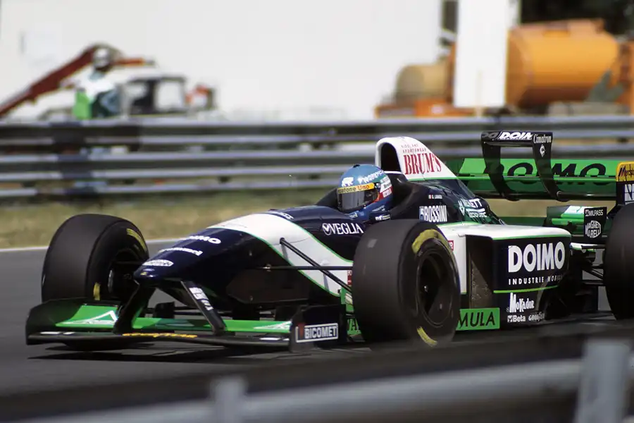 030 | 1996 | Budapest | Minardi-Ford Cosworth M195B | Giovanni Lavaggi | © carsten riede fotografie