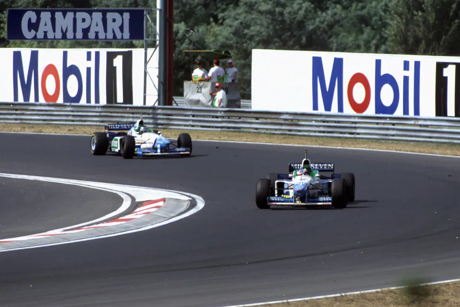 004 | 1996 | Budapest | Benetton-Renault B196 | Gerhard Berger + Benetton-Renault B196 | Jean Alesi | © carsten riede fotografie