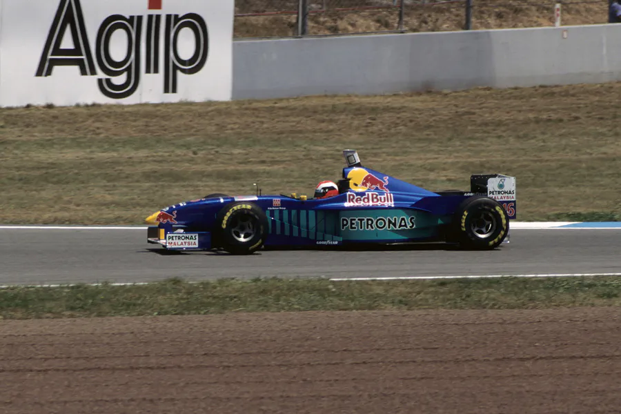 029 | 1997 | Barcelona | Sauber-Petronas C16 | Johnny Herbert | © carsten riede fotografie