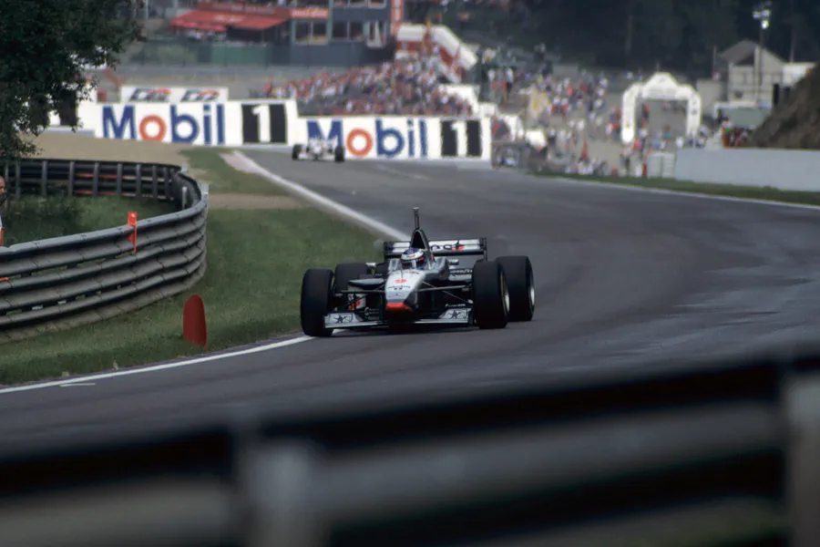 017 | 1997 | Spa-Francorchamps | McLaren-Mercedes Benz MP4/12 | Mika Hakkinen | © carsten riede fotografie