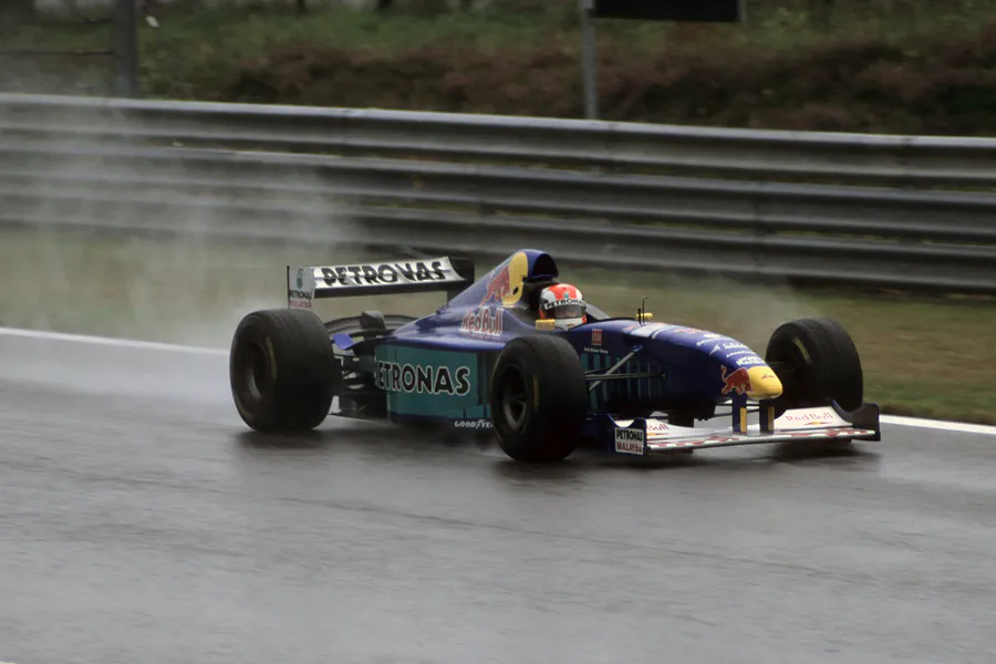 027 | 1997 | Spa-Francorchamps | Sauber-Petronas C16 | Johnny Herbert | © carsten riede fotografie