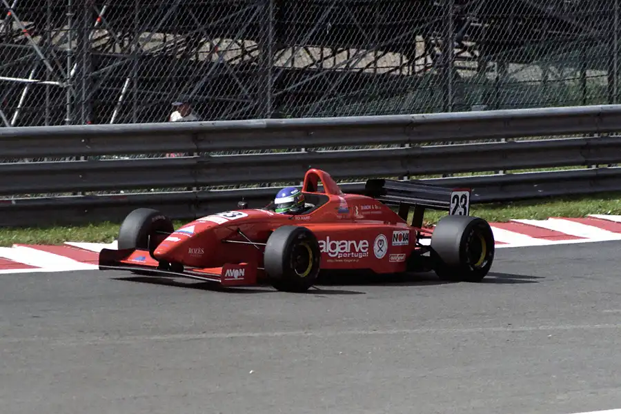 001 | 1997 | Spa-Francorchamps | Lola-Zytek T96/50 | Rui Aguas | © carsten riede fotografie