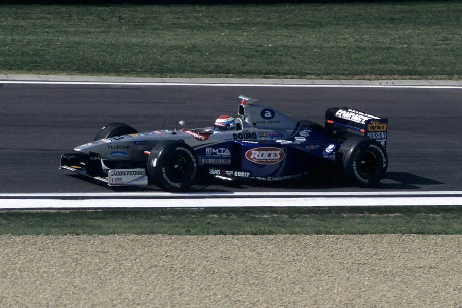 021 | 1998 | Imola | Minardi-Ford Cosworth M198 | Esteban Tuero | © carsten riede fotografie