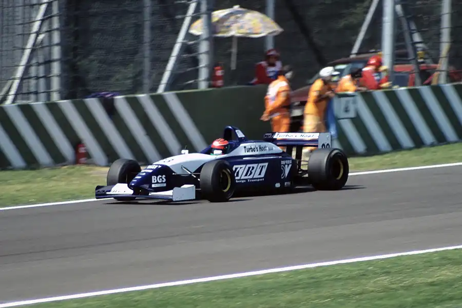 016 | 1998 | Imola | Lola-Zytek T96/50 | Kurt Mollekens | © carsten riede fotografie