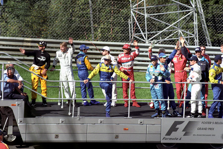 053 | 1999 | Spa-Francorchamps | Circuit De Spa-Francorchamps | Drivers Parade | © carsten riede fotografie
